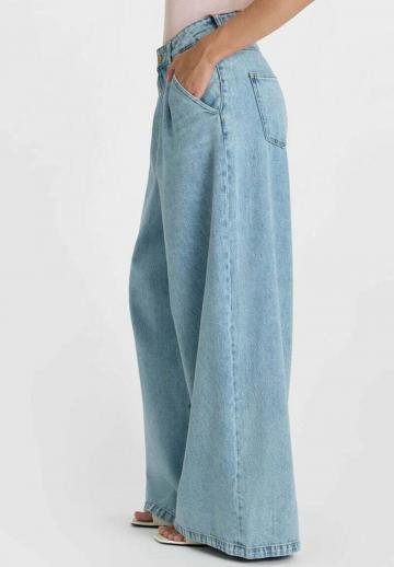 Широкие брюки