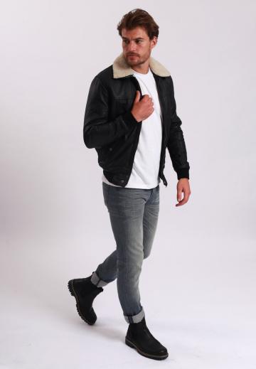 Кожаная куртка