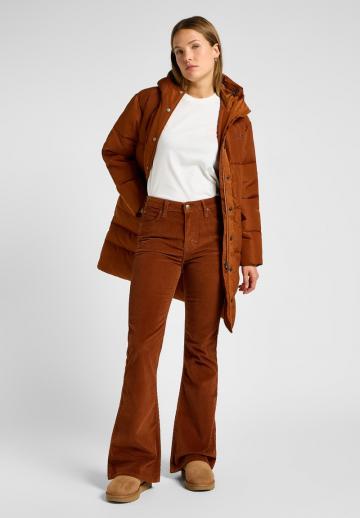 Клешеные джинсы