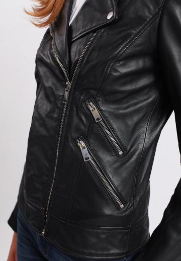 Байкерская куртка