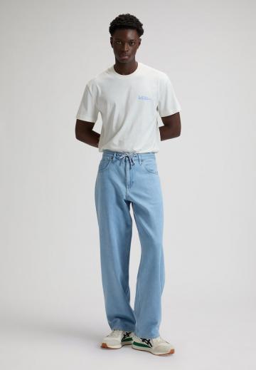 Свободные джинсы