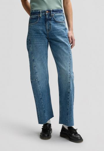 Свободные джинсы