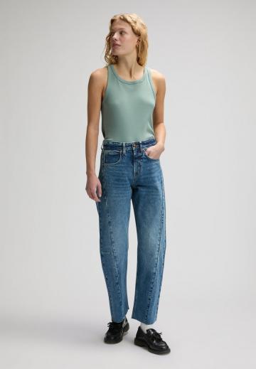 Свободные джинсы