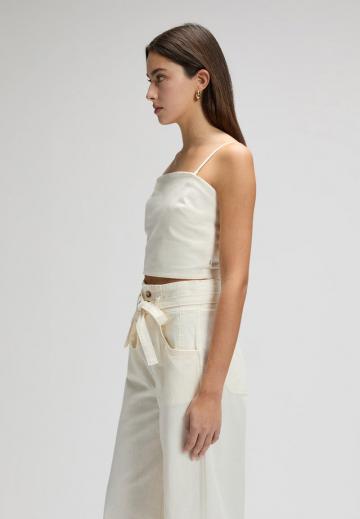 Топ без бретелек