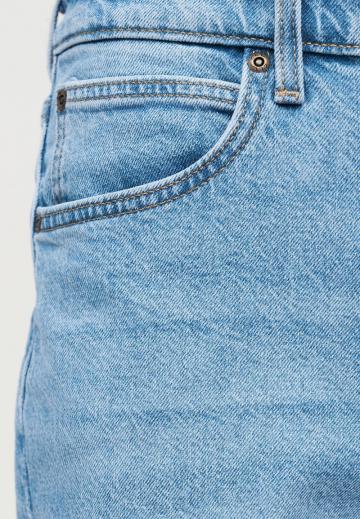 Прямые джинсы