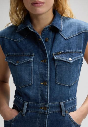 Джинсовый комбинезон