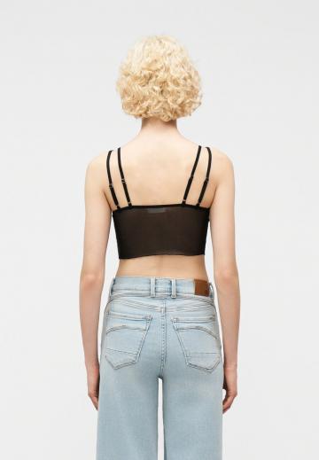 Топ на бретельках