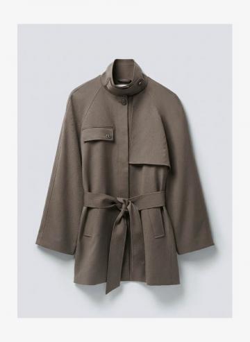 Короткое пальто