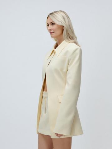 Длинный блейзер