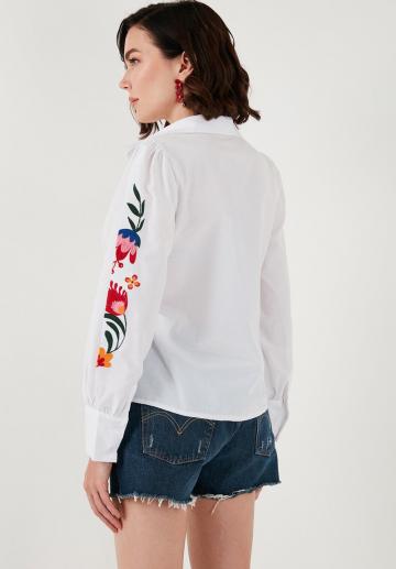 Блузка-рубашка