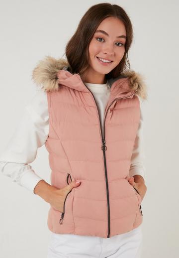 Стеганый жилет