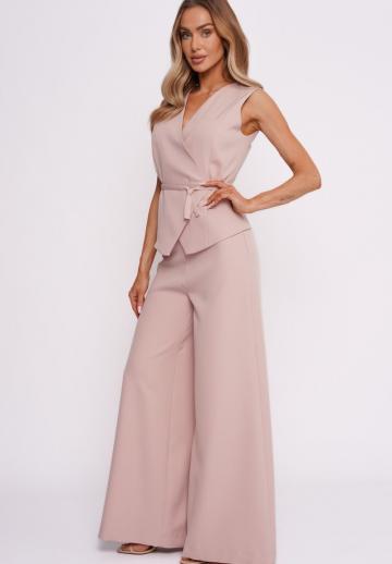 Длинный жилет