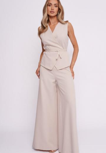 Длинный жилет