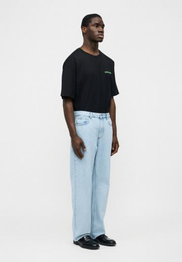 Свободные джинсы