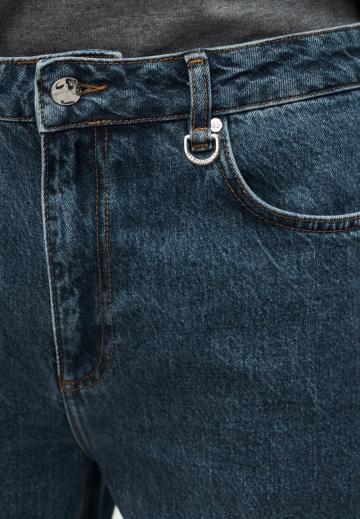 Свободные джинсы