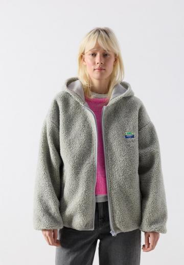 Флисовая куртка
