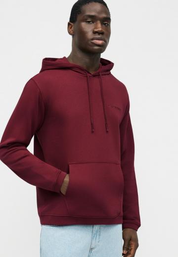 Пуловер с капюшоном