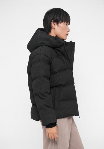 Зимняя куртка