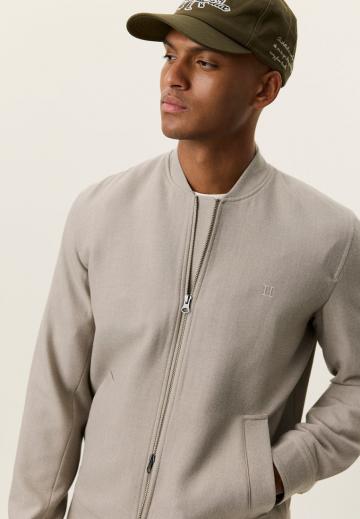 Куртка бомбер