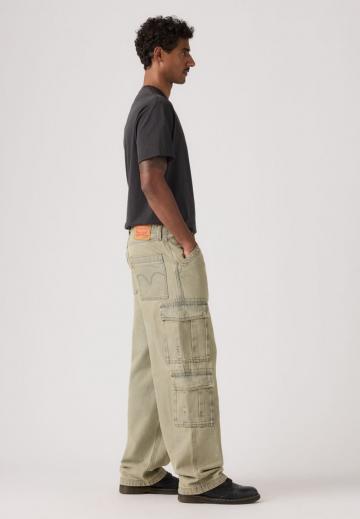 Свободные джинсы