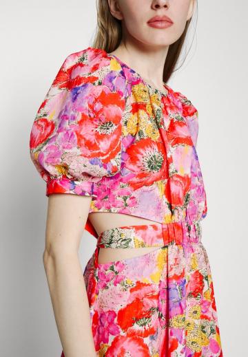 Летнее платье