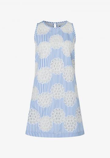 Короткое платье