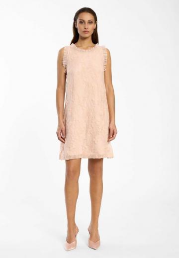 Короткое платье