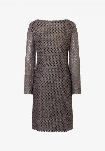 Вязаное платье