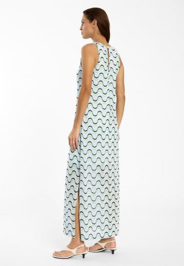 Вязаное платье