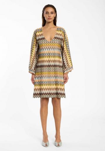 Вязаное платье