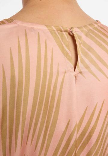 Атласная блузка