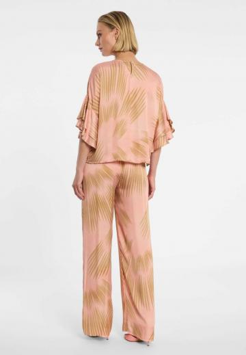 Атласная блузка