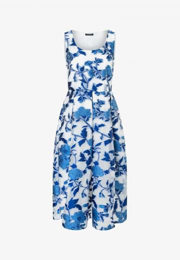 Платье футляр