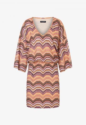 Вязаное платье