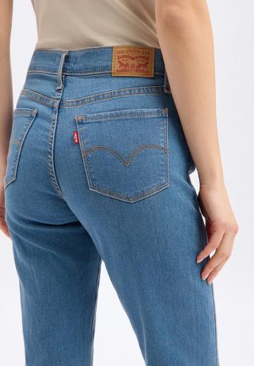 Клешеные брюки