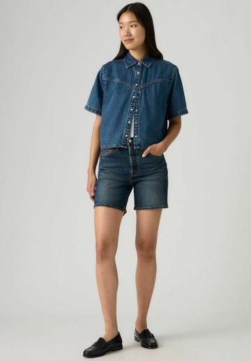 Джинсовые шорты