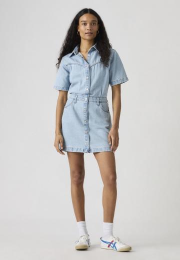 Джинсовый комбинезон