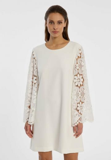 Короткое платье