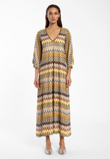 Вязаное платье