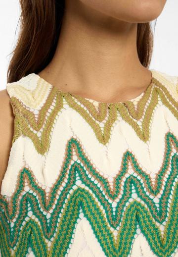 Вязаное платье