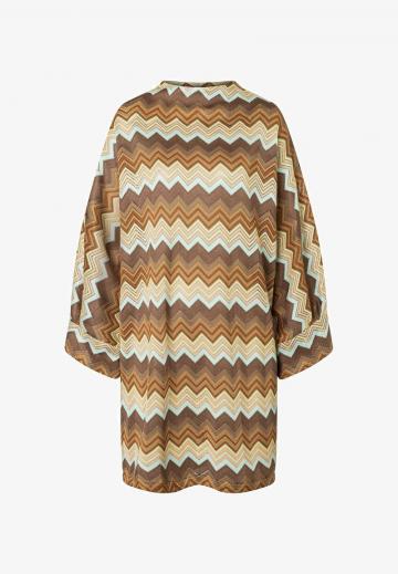 Вязаное платье