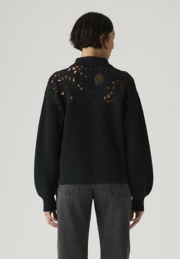 Пуловер с вырезом V