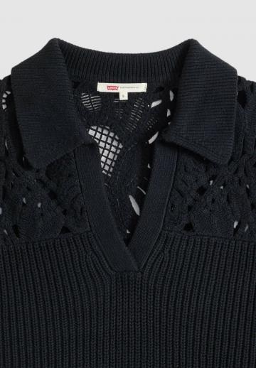 Пуловер с вырезом V