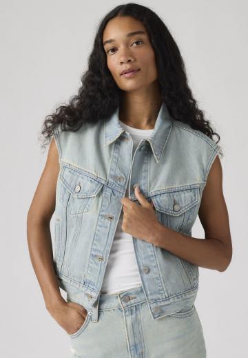 Джинсовый комбинезон