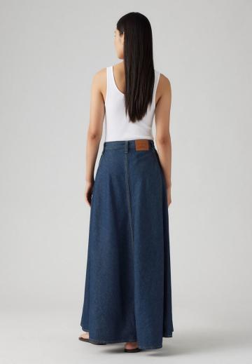 Юбка с накладными карманами