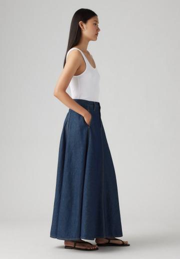 Юбка с накладными карманами