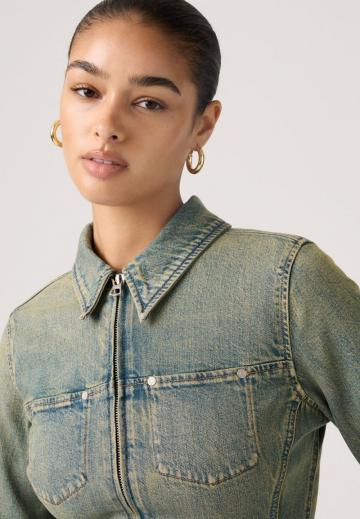 Джинсовая куртка