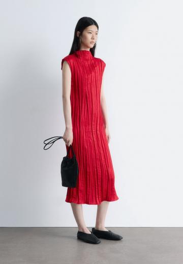 Платье футляр