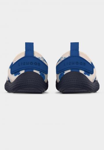 Детская обувь