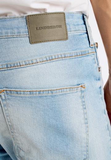 Узкие джинсы